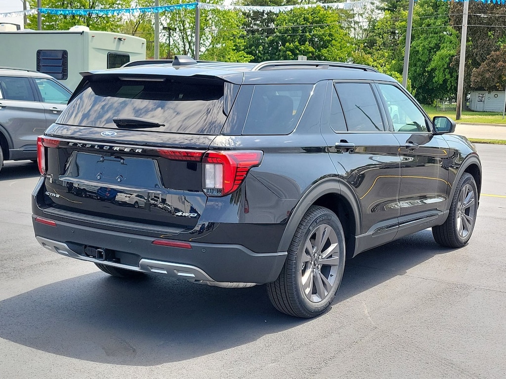 New 2026 Ford Explorer Active SUV
