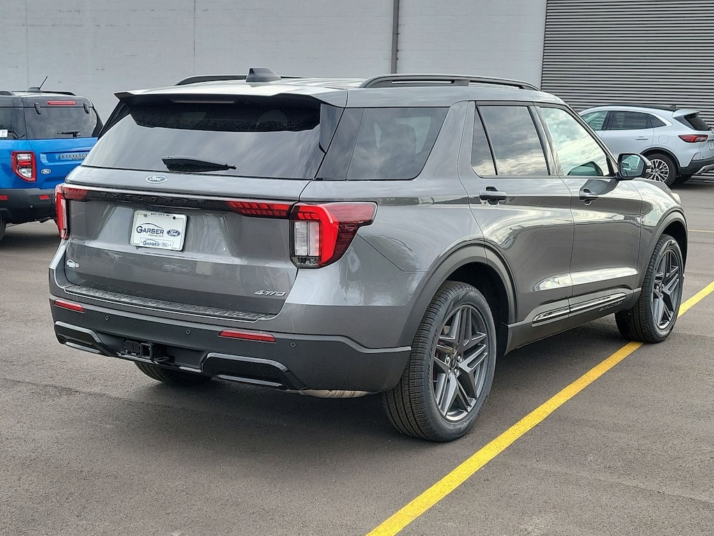 New 2026 Ford Explorer ST-Line SUV