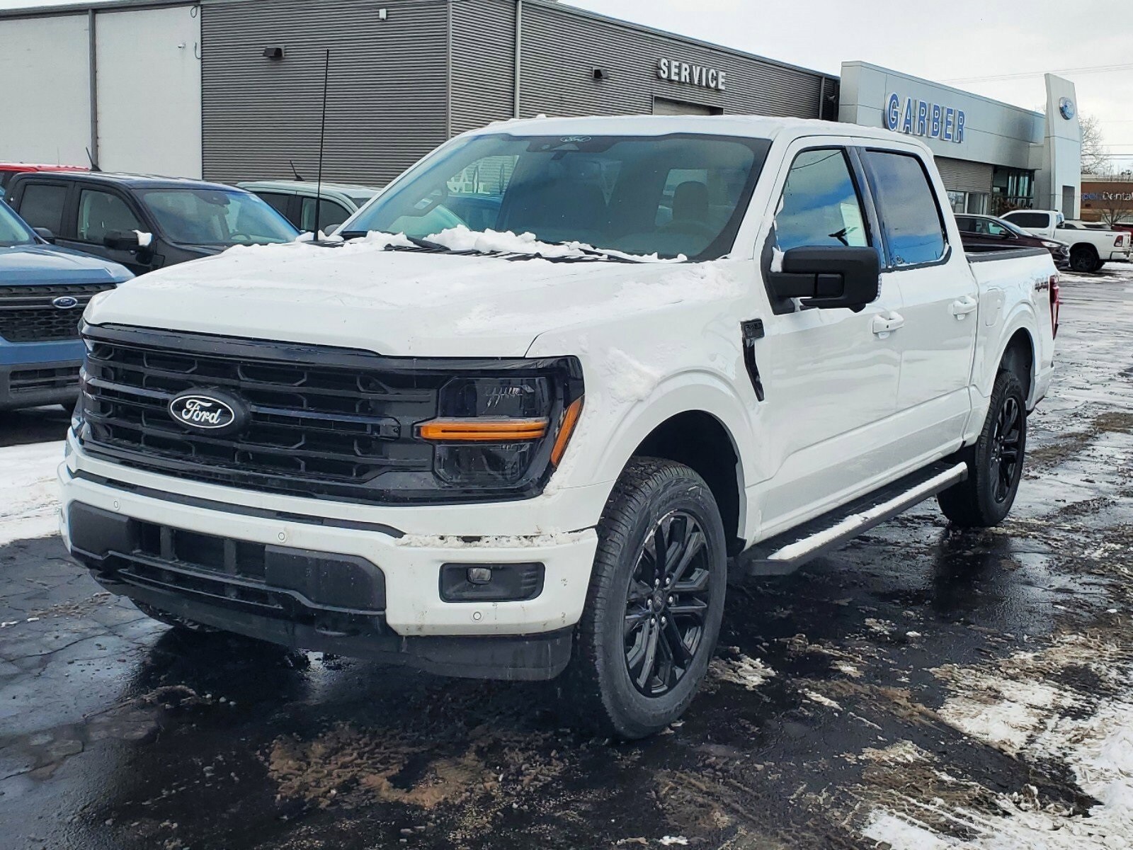 2025 Ford F-150 XLT photo 4