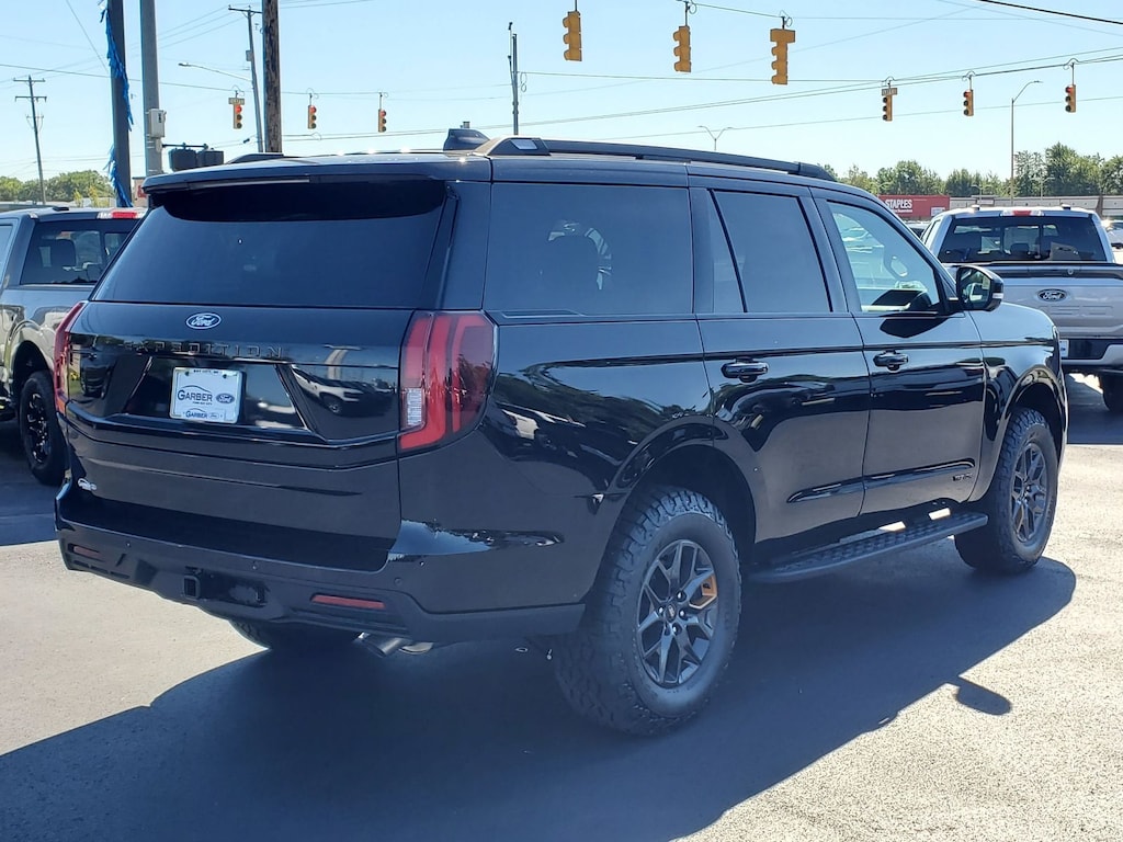New 2027 Ford Expedition Tremor SUV