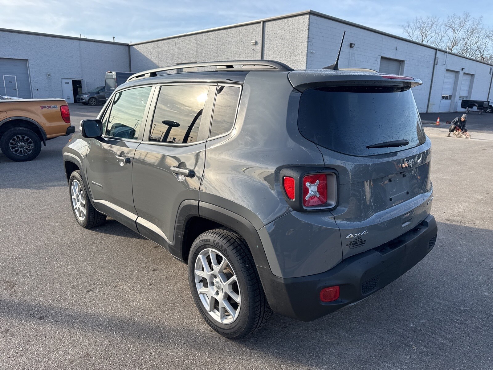 2021 Jeep Renegade Limited photo 3