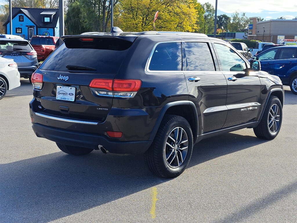 Used 2017 Jeep Grand Cherokee Limited SUV