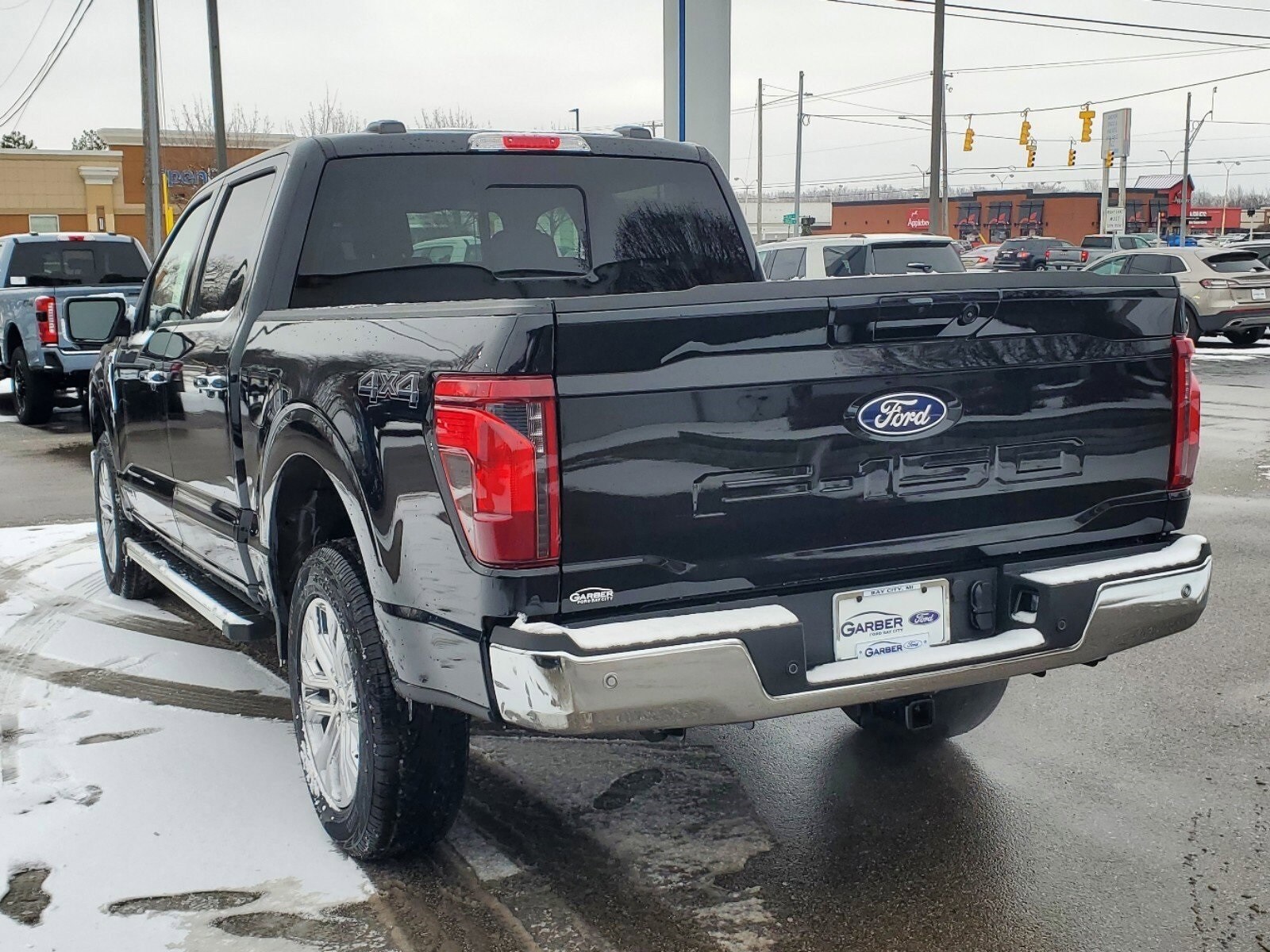 2025 Ford F-150 XLT photo 3