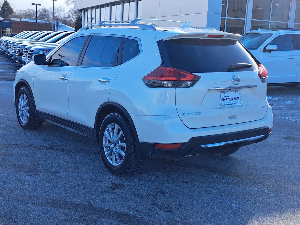 Used 2017 Nissan Rogue SV SUV