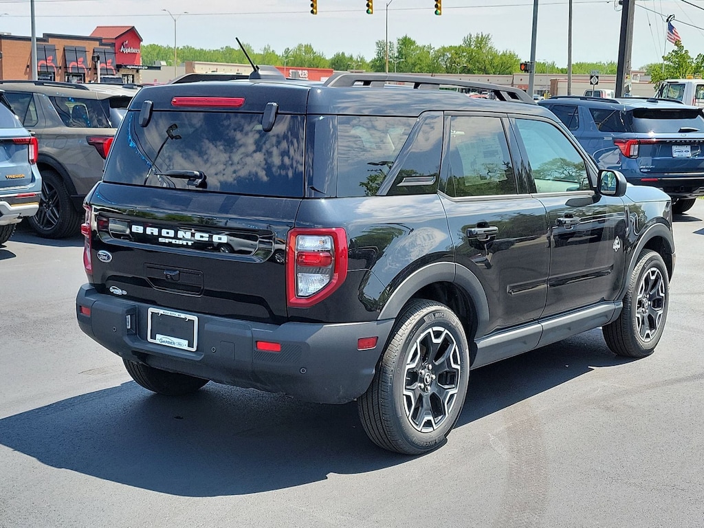 New 2025 Ford Bronco Sport Outer Banks SUV