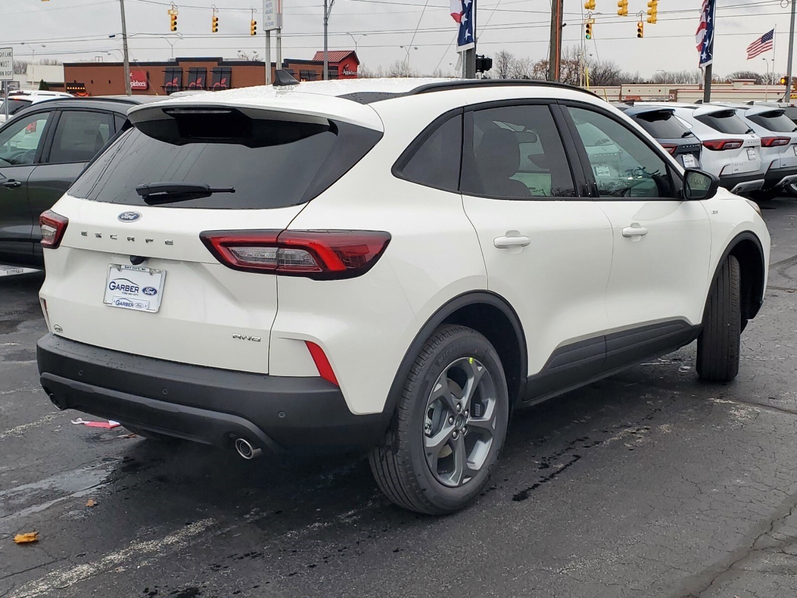 2025 Ford Escape ST-Line photo 2