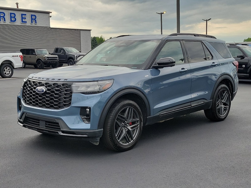 Certified 2025 Ford Explorer ST-Line SUV