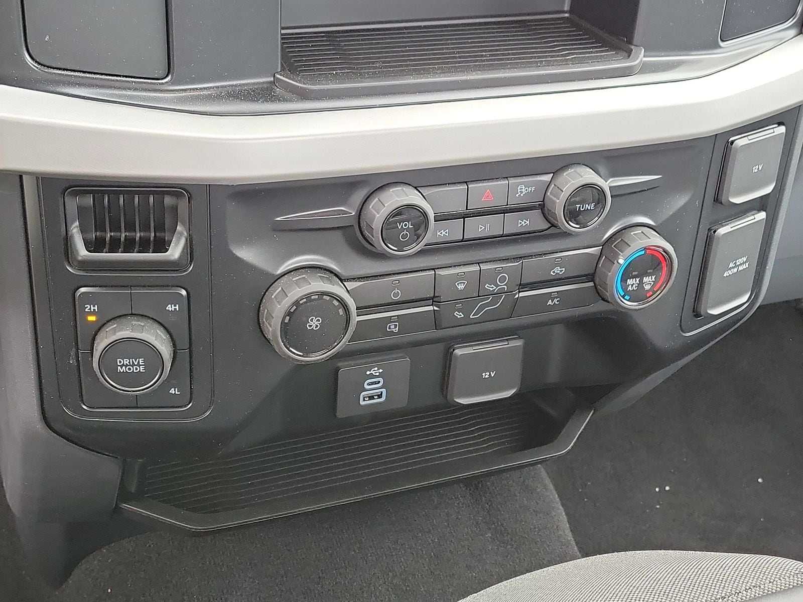 2026 Ford F-250 Super Duty XL - Photo 16