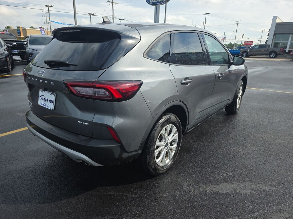 Used 2025 Ford Escape Active SUV