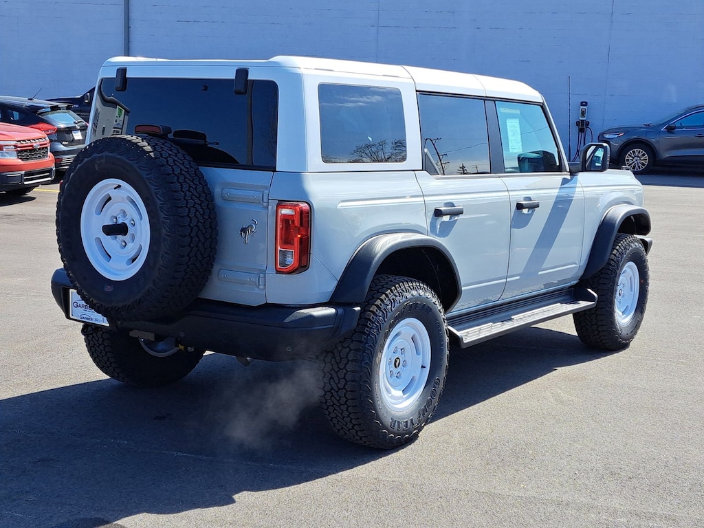 New 2026 Ford Bronco Heritage Edition SUV