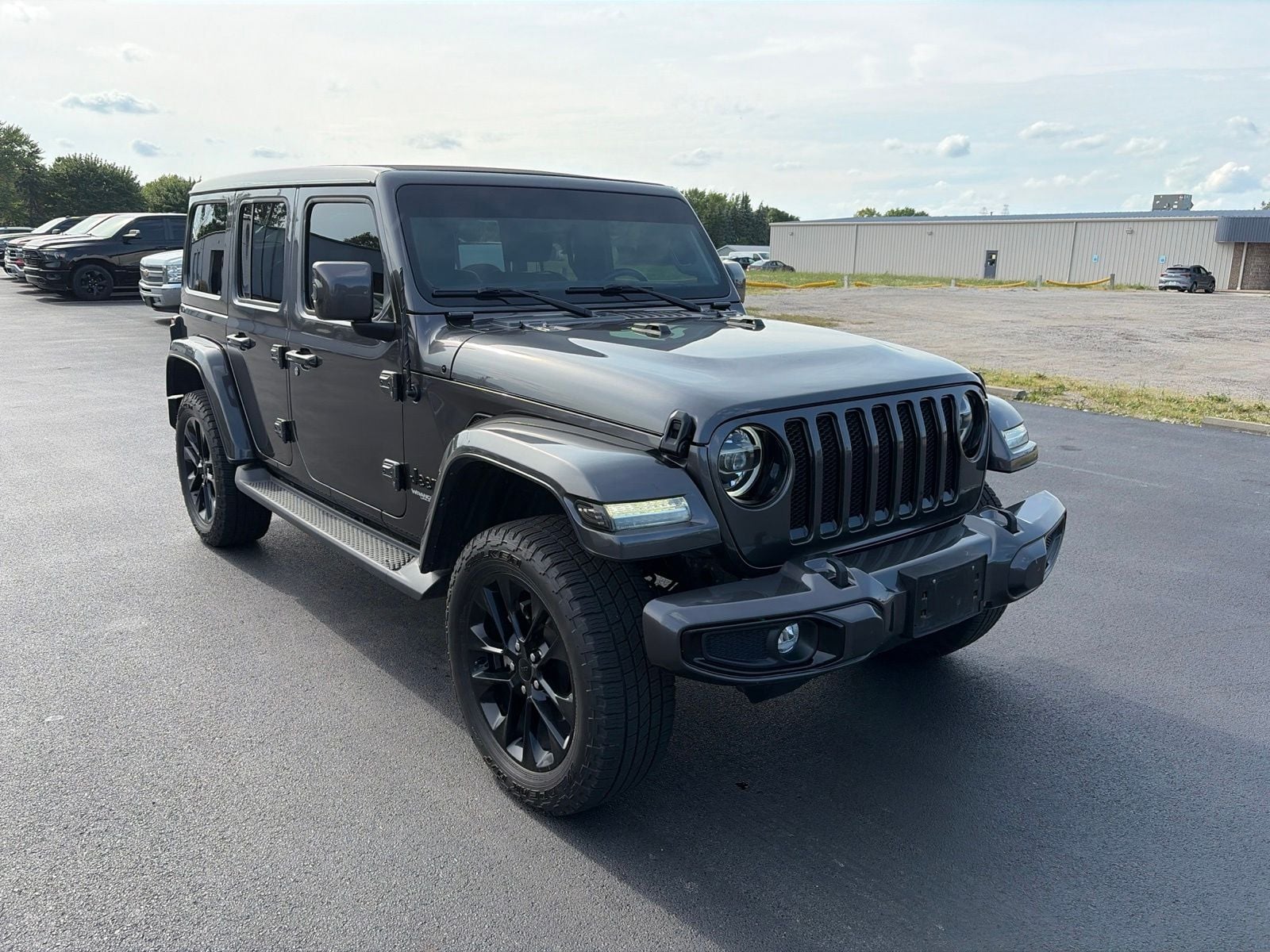 2021 Jeep Wrangler High Altitude's photo
