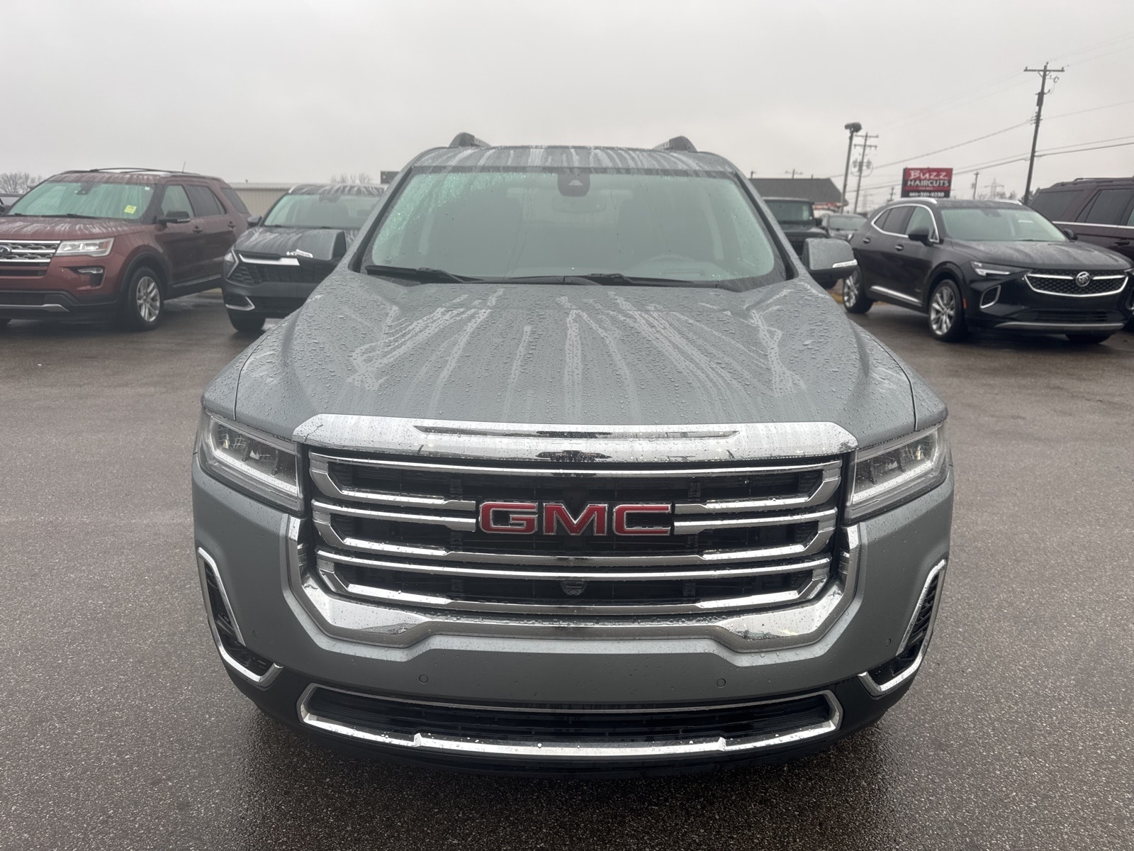 2023 GMC Acadia SLT's photo