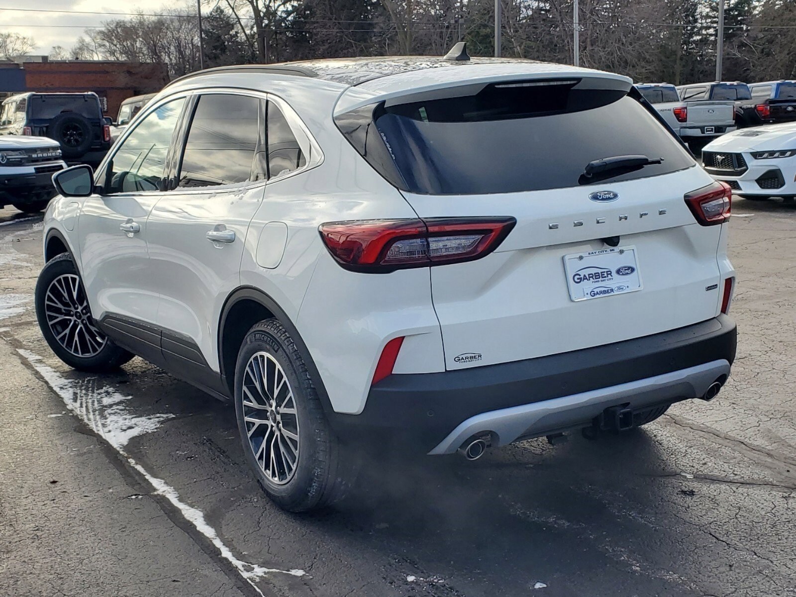 2025 Ford Escape Plug-In Hybrid Base photo 3