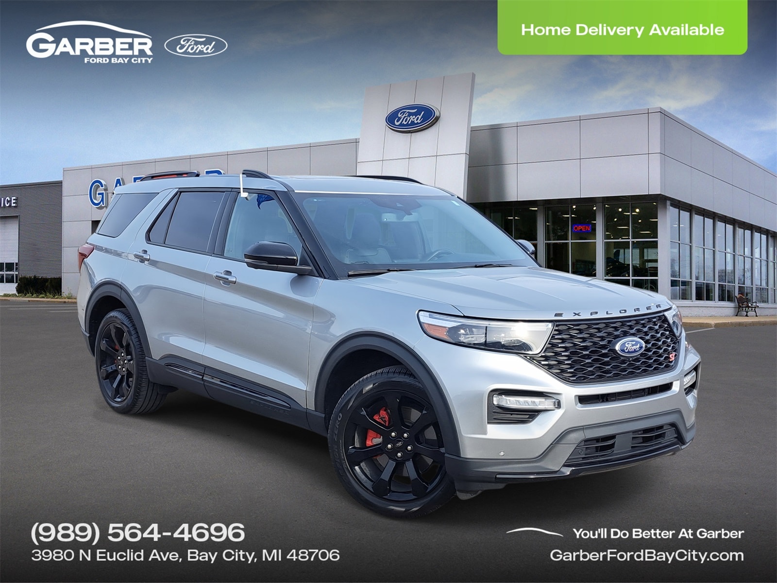 2023 Ford Explorer ST's photo