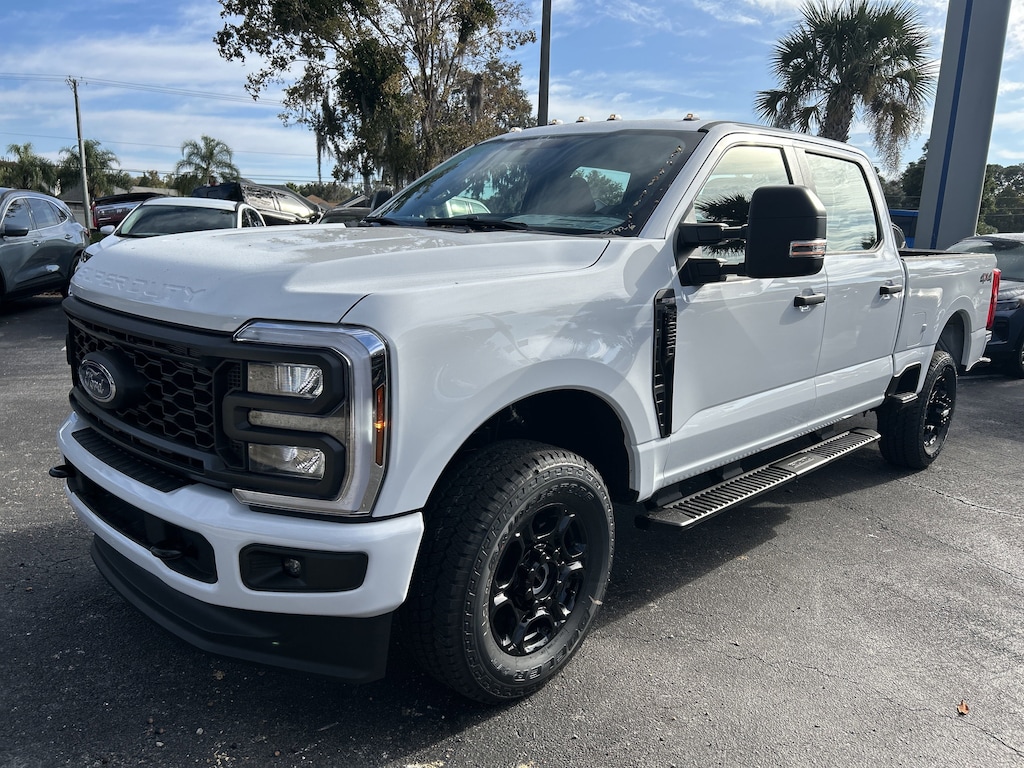New 2026 Ford F-250 XL Truck Crew Cab