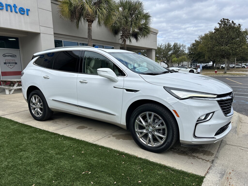Used 2022 Buick Enclave Essence SUV