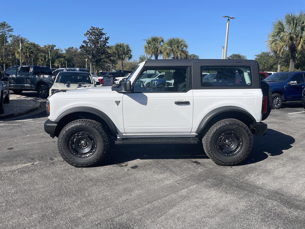 New 2025 Ford Bronco Base SUV