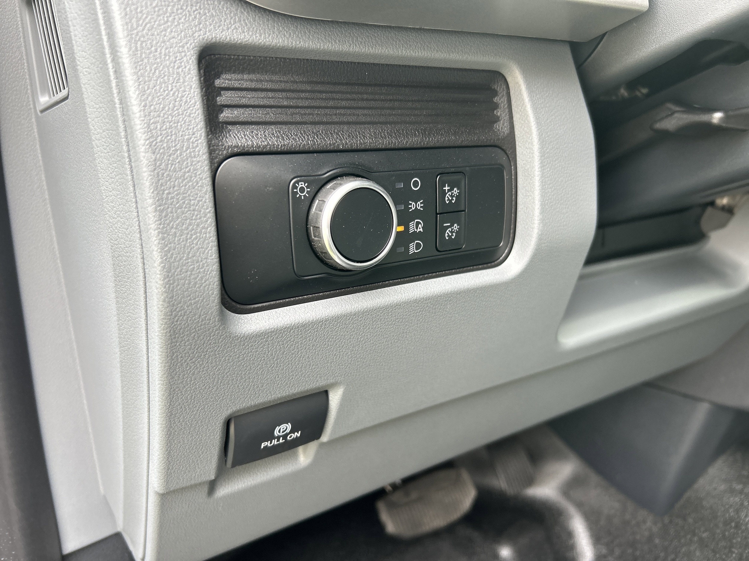 2024 Ford F-350 Super Duty Chassis Cab XL - Photo 14