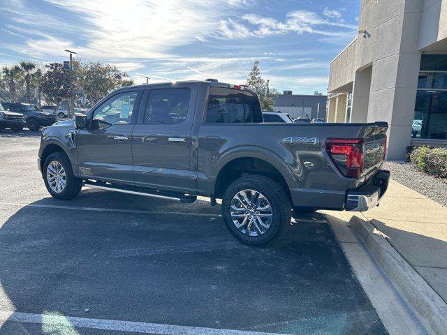 2025 Ford F-150 XLT - Photo 8