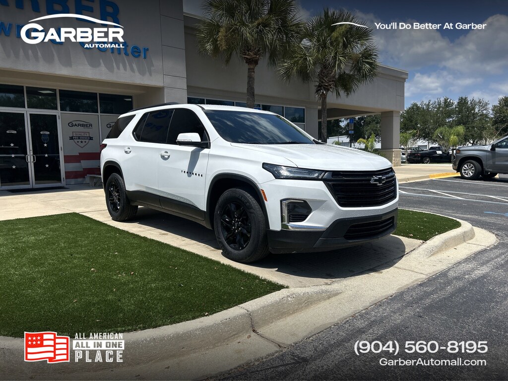 Used 2022 Chevrolet Traverse LT SUV