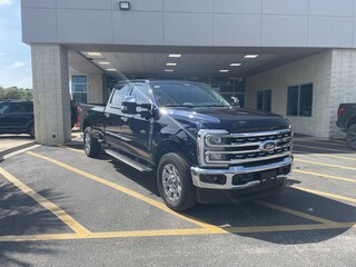 2025 Ford F-350 Lariat Truck Crew Cab