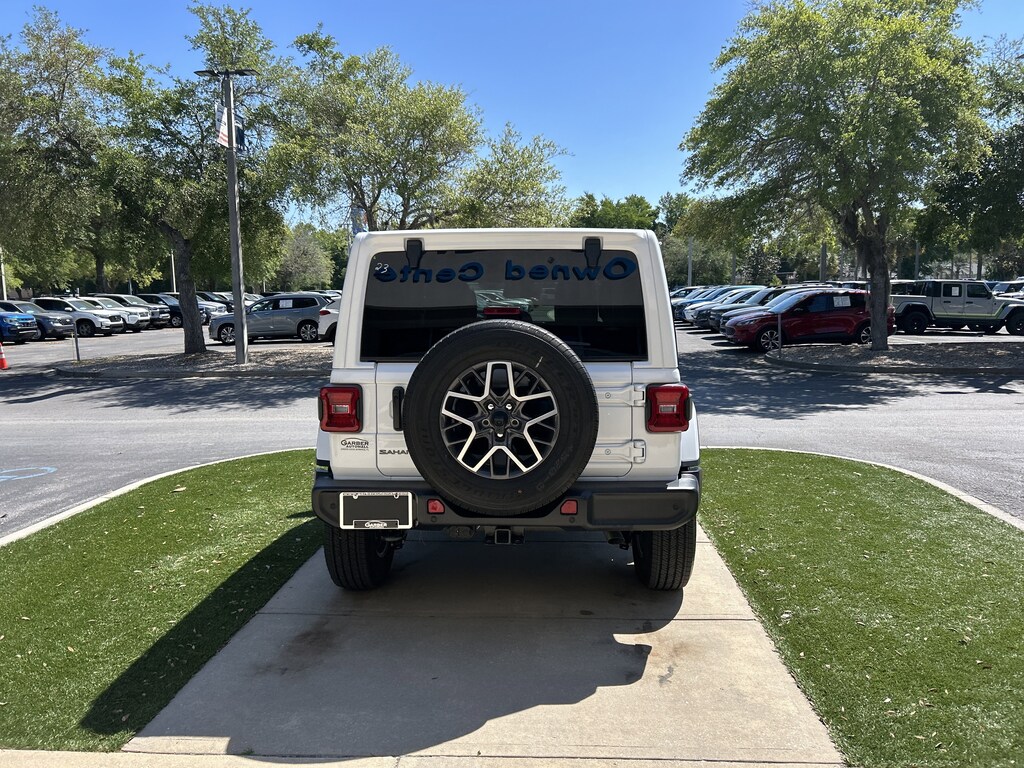 Used 2026 Jeep Wrangler Sahara SUV