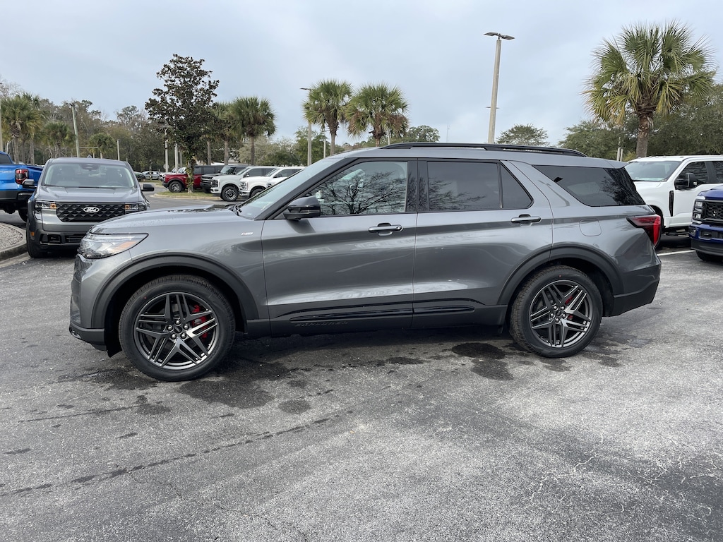 New 2026 Ford Explorer ST-Line SUV