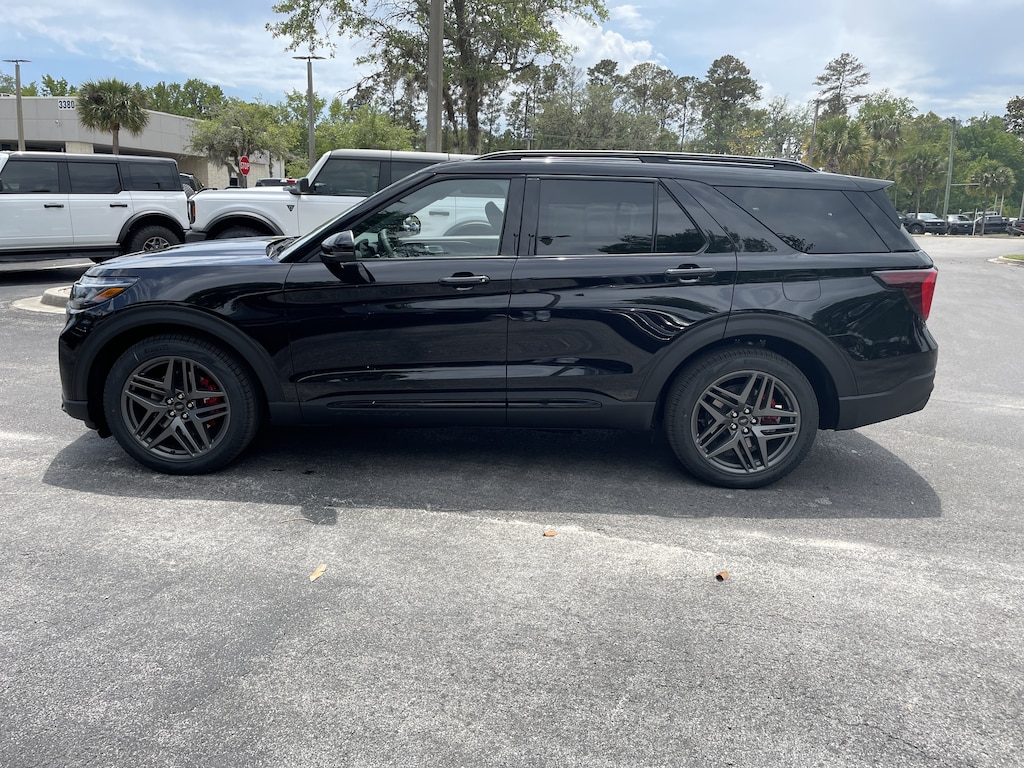 New 2026 Ford Explorer ST SUV
