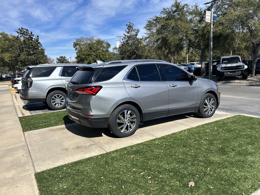 Used 2024 Chevrolet Equinox Premier SUV