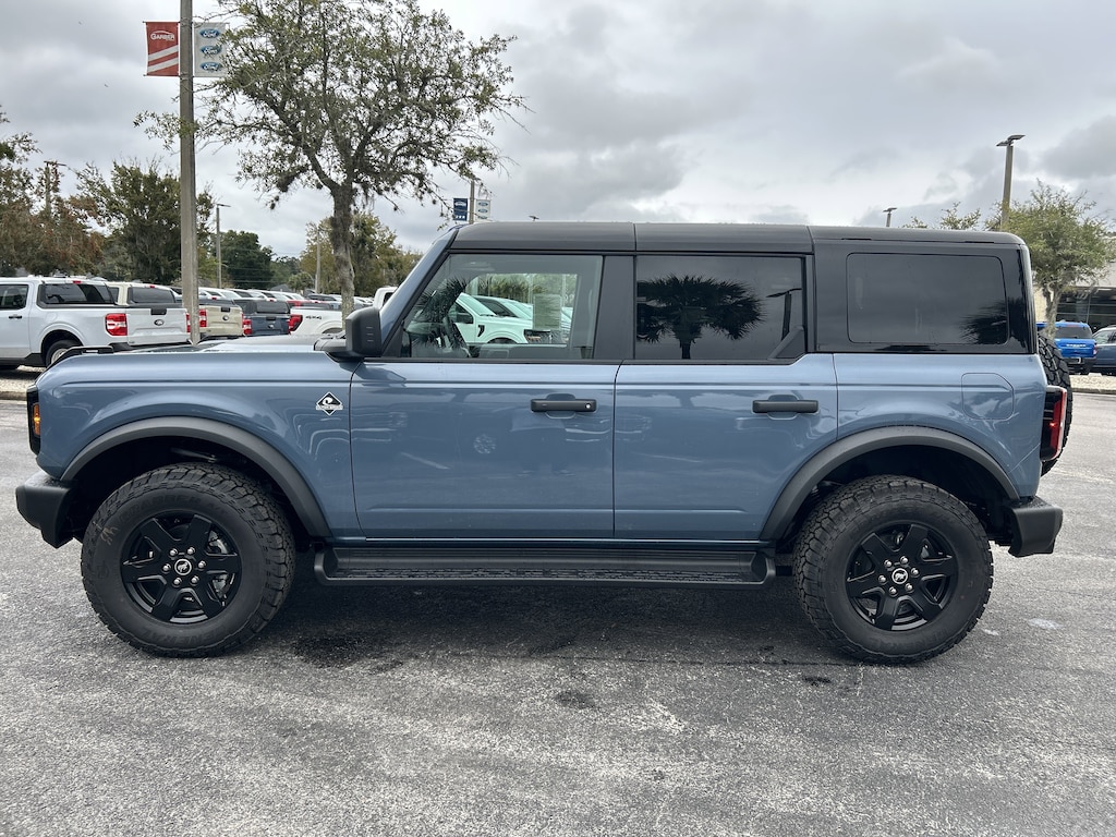 New 2025 Ford Bronco Outer Banks SUV
