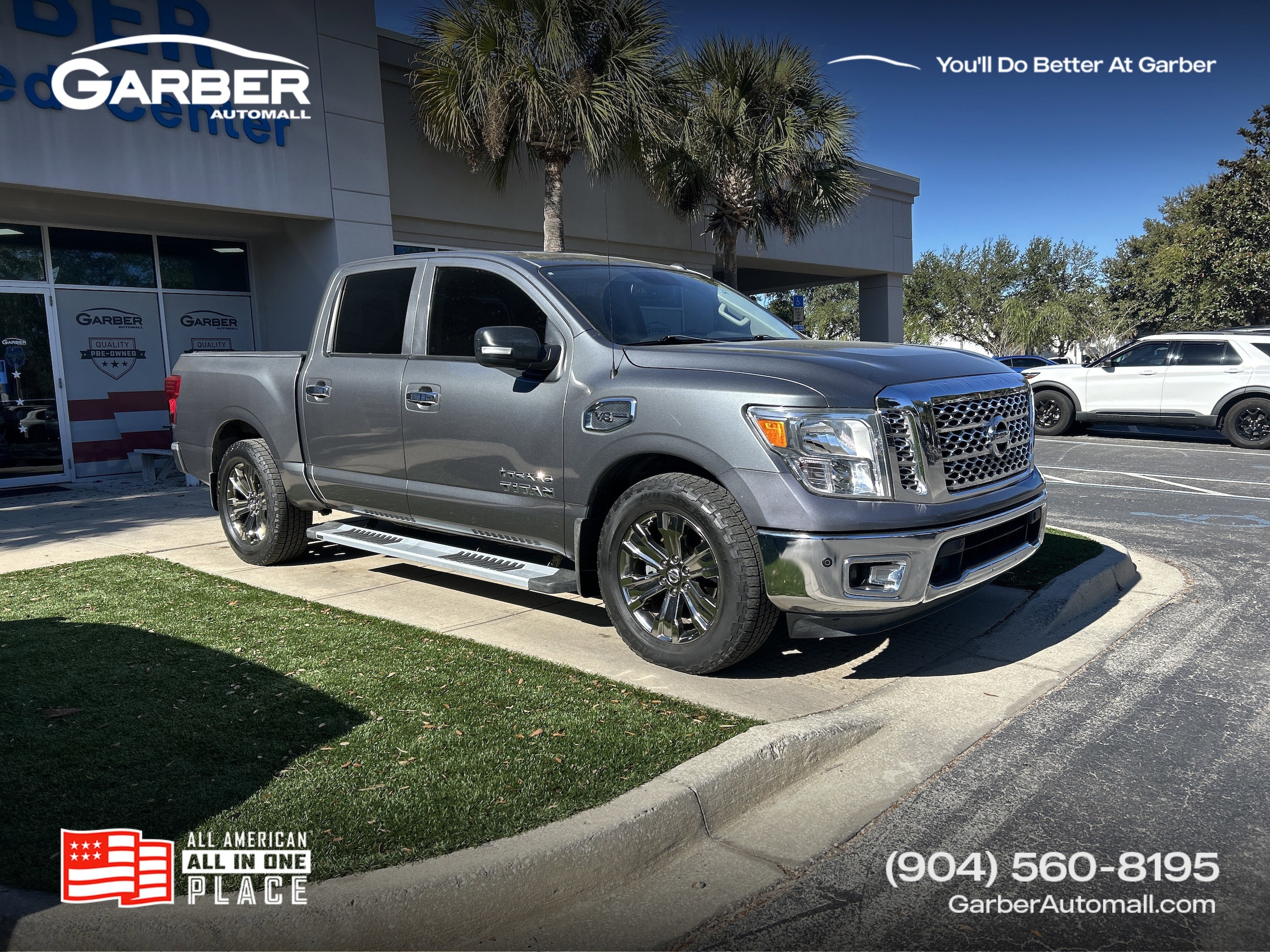 2017 Nissan Titan SV's photo