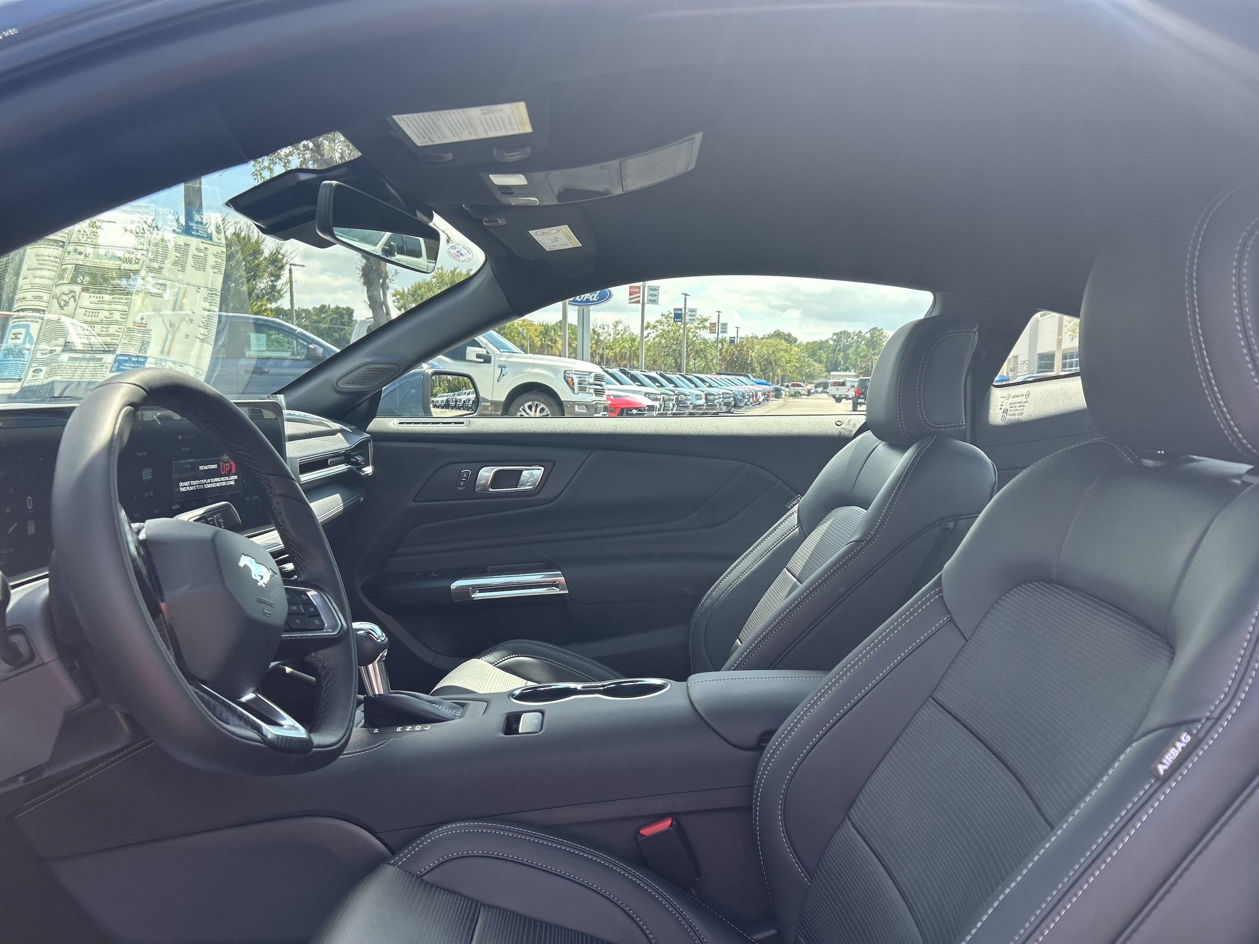 2025 Ford Mustang EcoBoost Premium Fastback - Photo 12