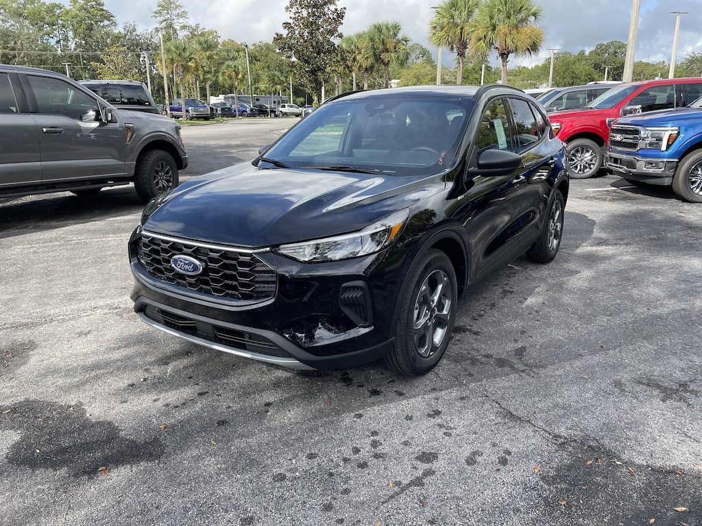 New 2026 Ford Escape ST-Line SUV