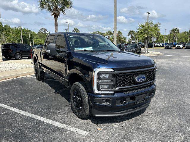 2025 Ford F-250 XL photo 2