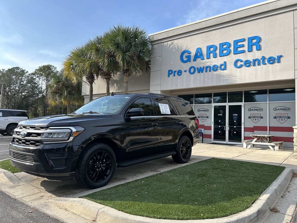 Used 2024 Ford Expedition XLT SUV