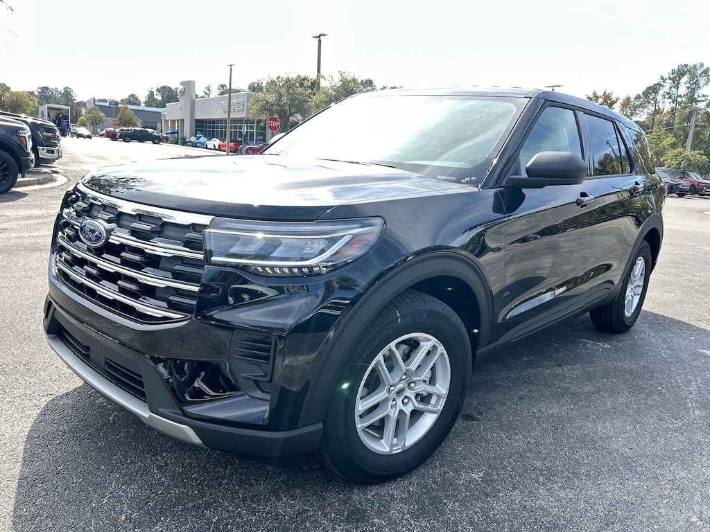 New 2026 Ford Explorer Active SUV