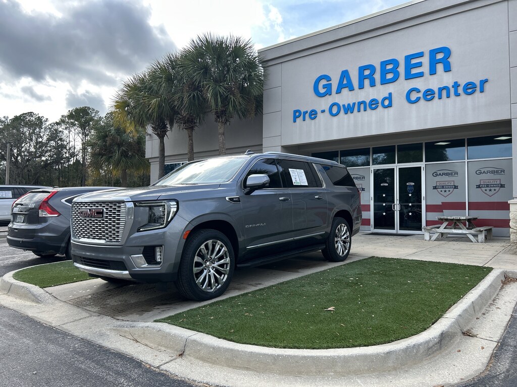 Used 2022 GMC Yukon XL Denali SUV