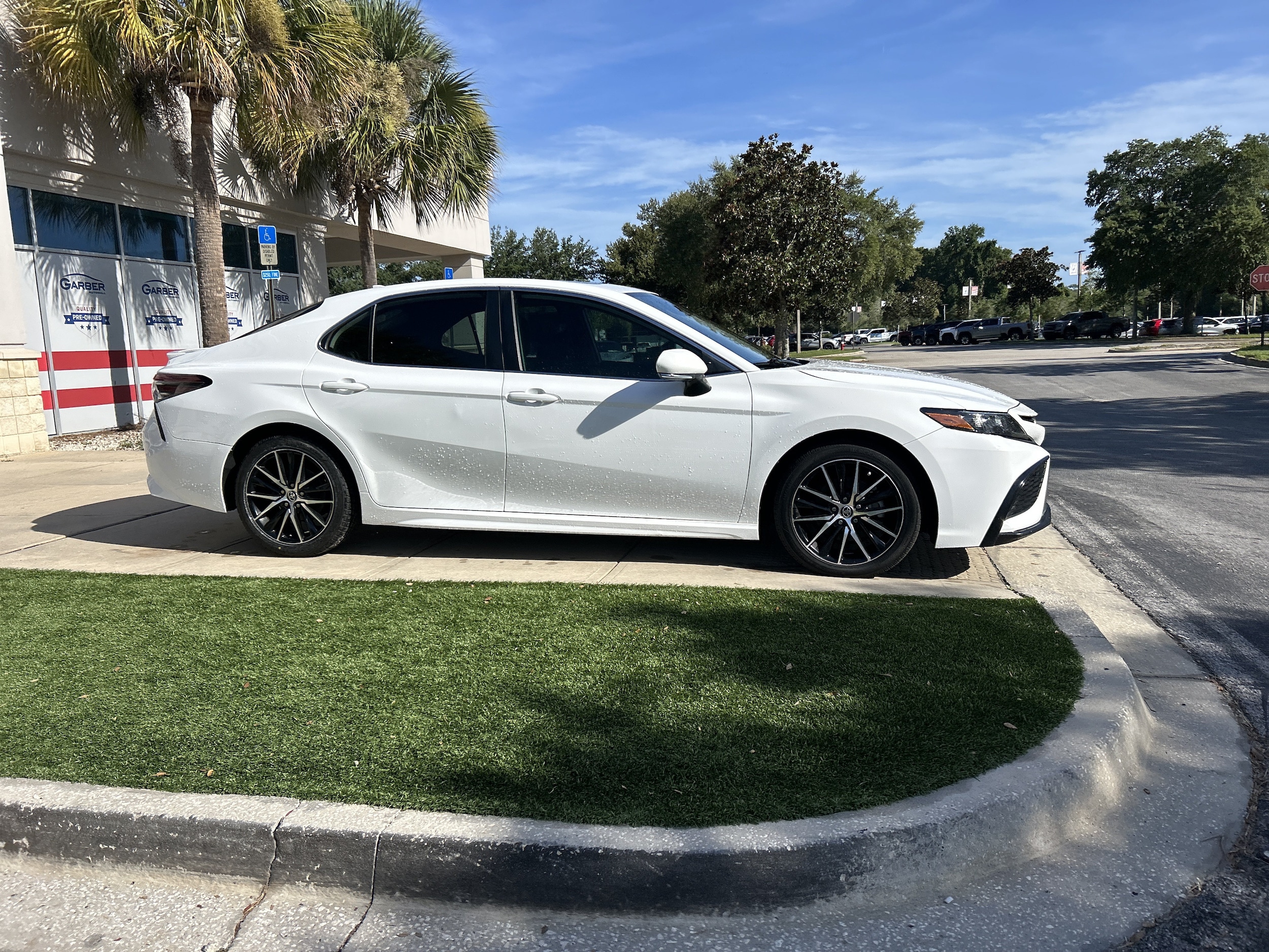 Certified 2021 Toyota Camry SE with VIN 4T1T11AK2MU480200 for sale in Green Cove Springs, FL