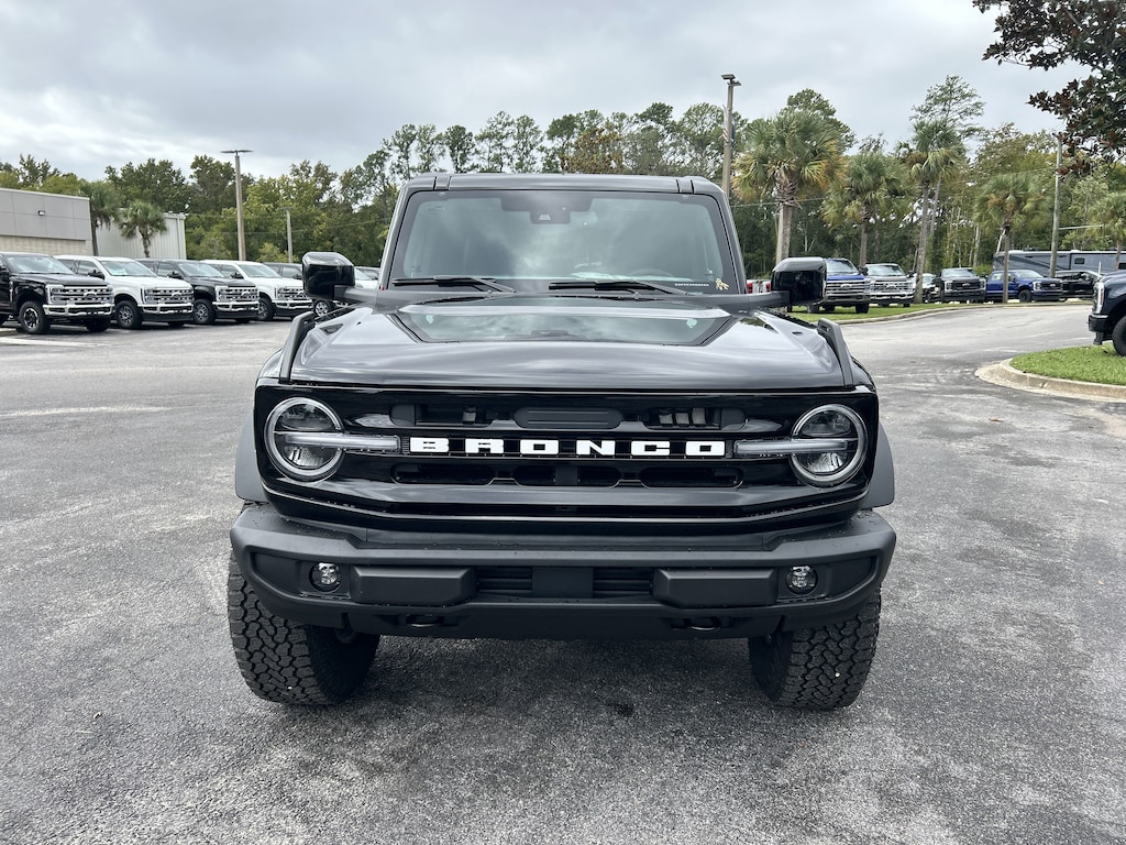 New 2025 Ford Bronco Outer Banks SUV