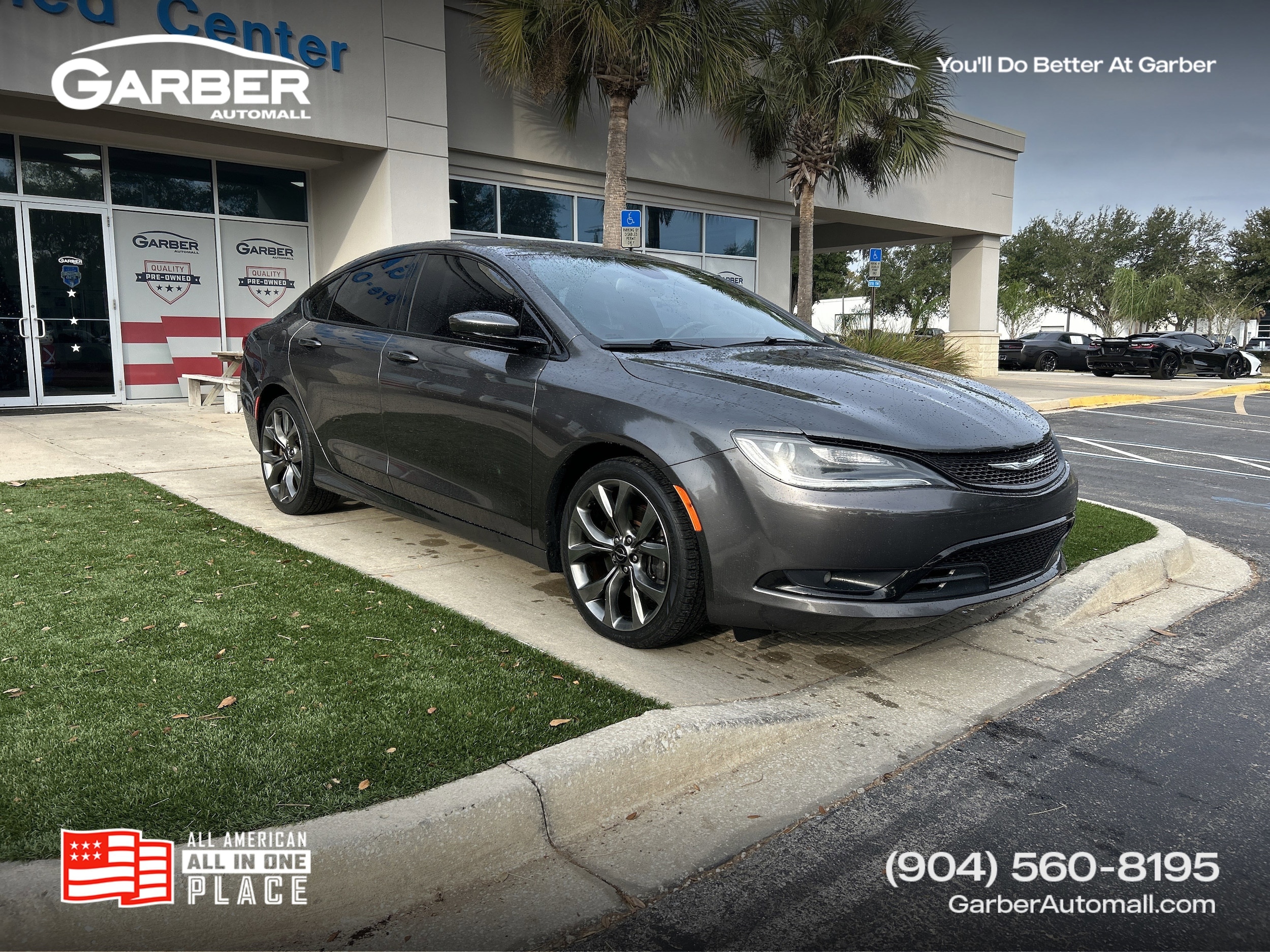 2016 Chrysler 200 S's photo