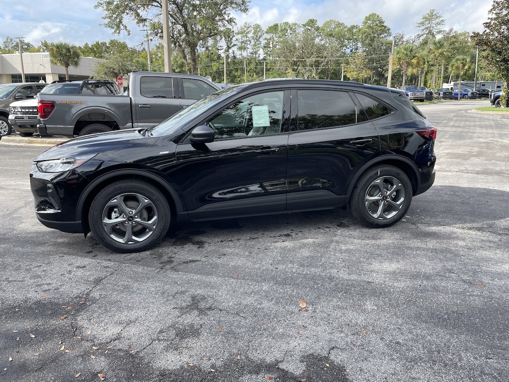 New 2026 Ford Escape ST-Line SUV