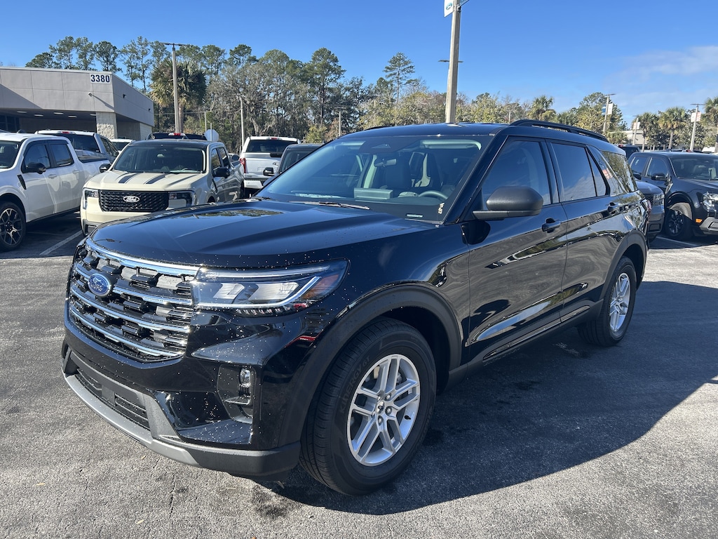 New 2026 Ford Explorer Active SUV
