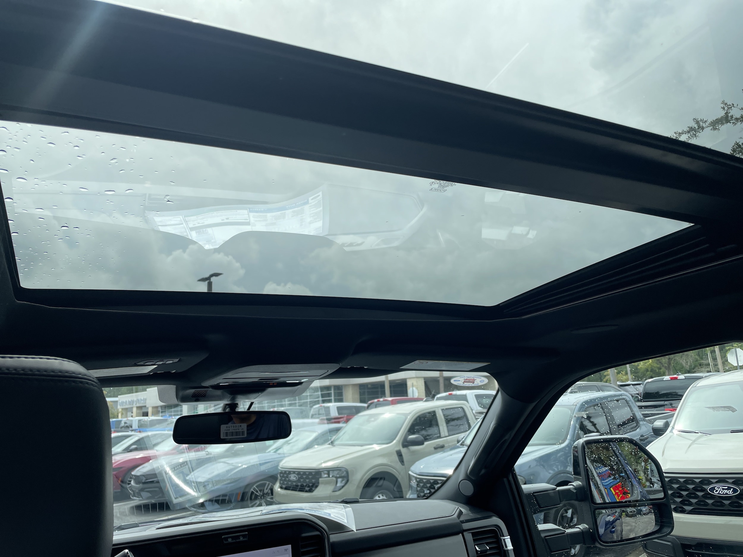 2026 Ford F-350 Super Duty Platinum - Photo 42