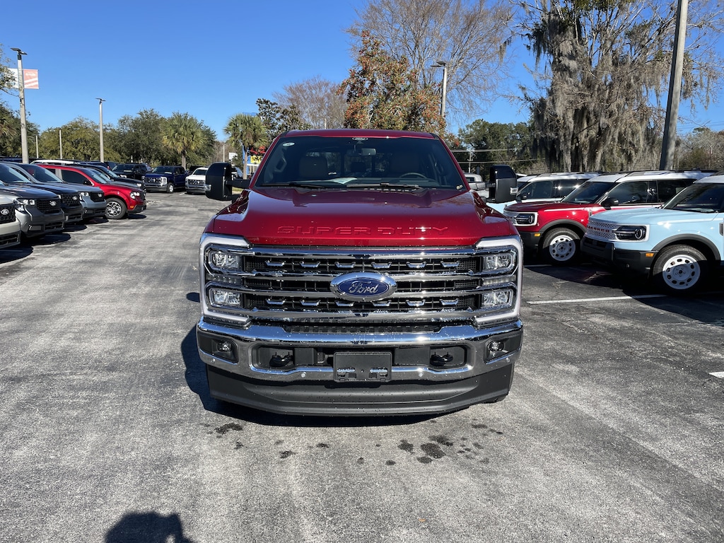 New 2026 Ford F-350 Lariat Truck Crew Cab