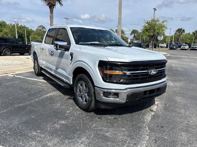 2025 Ford F-150 XLT photo 2