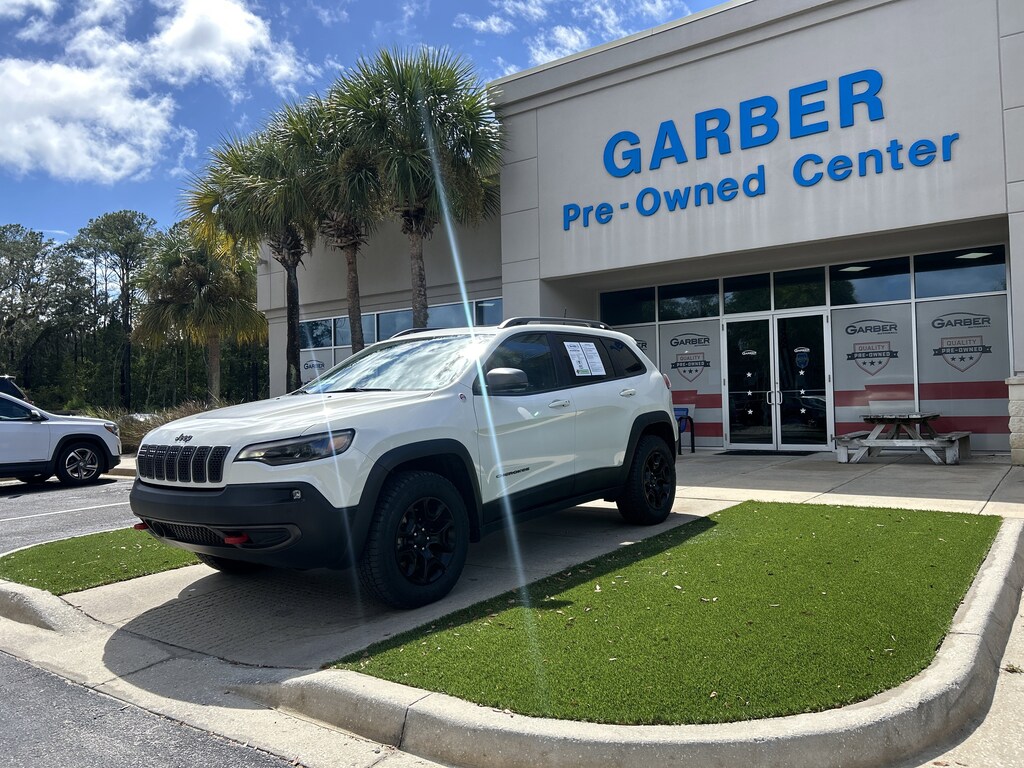 Used 2019 Jeep Cherokee Trailhawk SUV