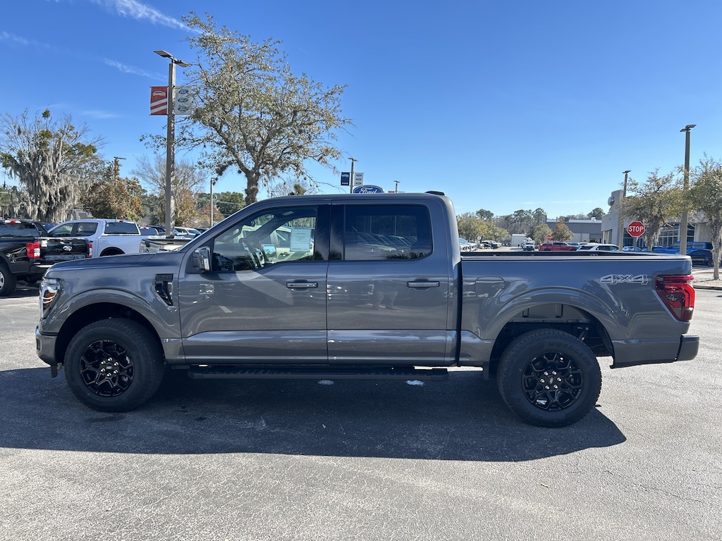 New 2026 Ford F-150 Lariat Truck SuperCrew Cab