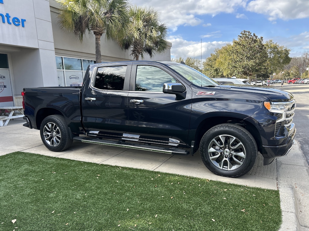 Used 2023 Chevrolet Silverado 1500 RST Truck Crew Cab