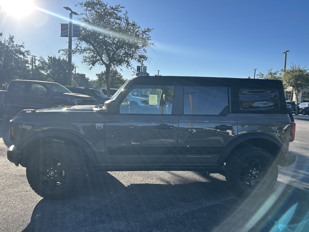 New 2025 Ford Bronco Big Bend SUV