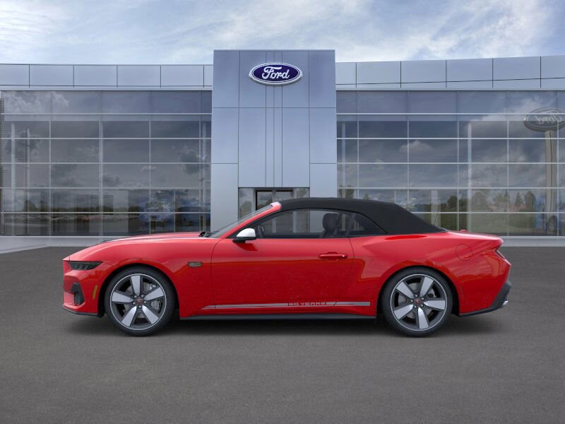 2025 Ford Mustang GT Premium Convertible photo 3